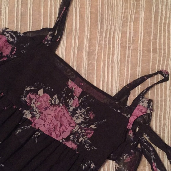 FP Cold shoulder Maxi dress - Picture 3 of 7